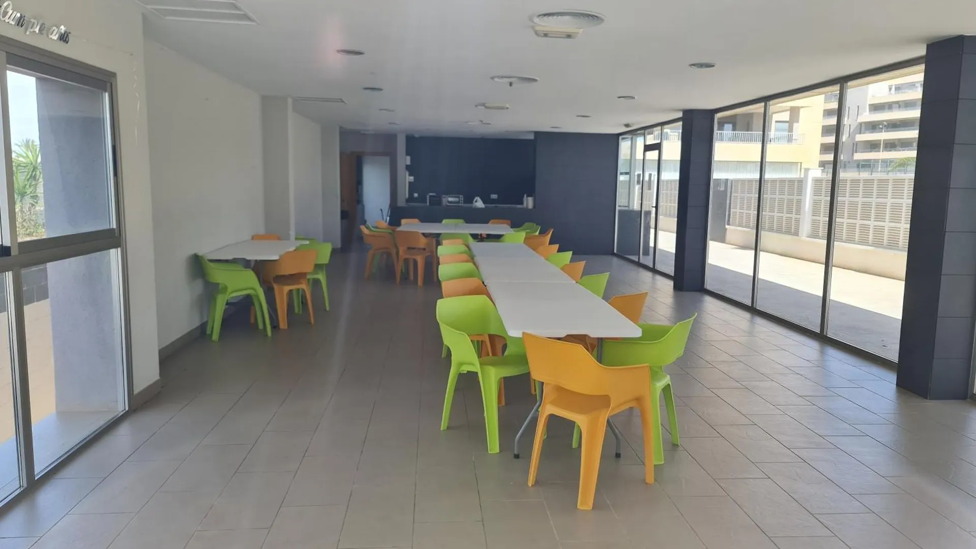Apartment Sybarix Beach: 1ª Linea De Playa Roquetas de Mar Spain