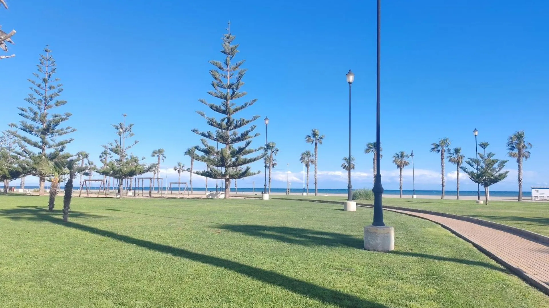 Apartment Sybarix Beach: 1ª Linea De Playa Roquetas de Mar