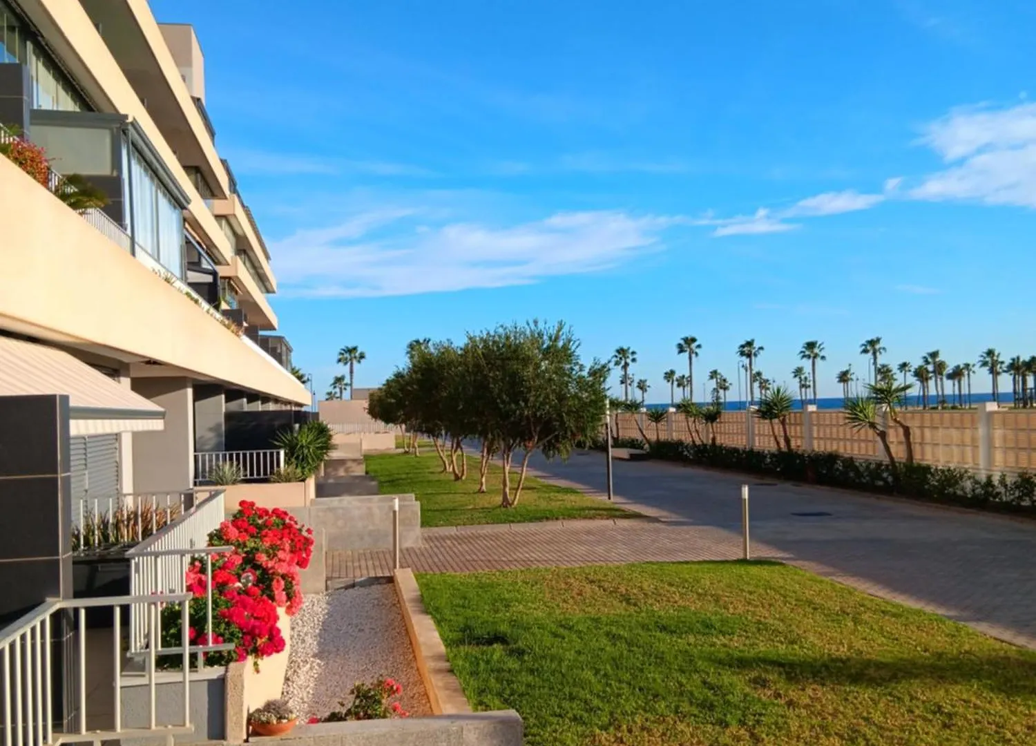 Sybarix Beach: 1ª Linea De Playa Roquetas de Mar 0*,